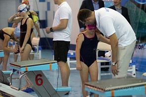 турнир по плаванию среди детей-инвалидов всех категорий на призы олимпийского чемпиона Вениамина Таяновича.18